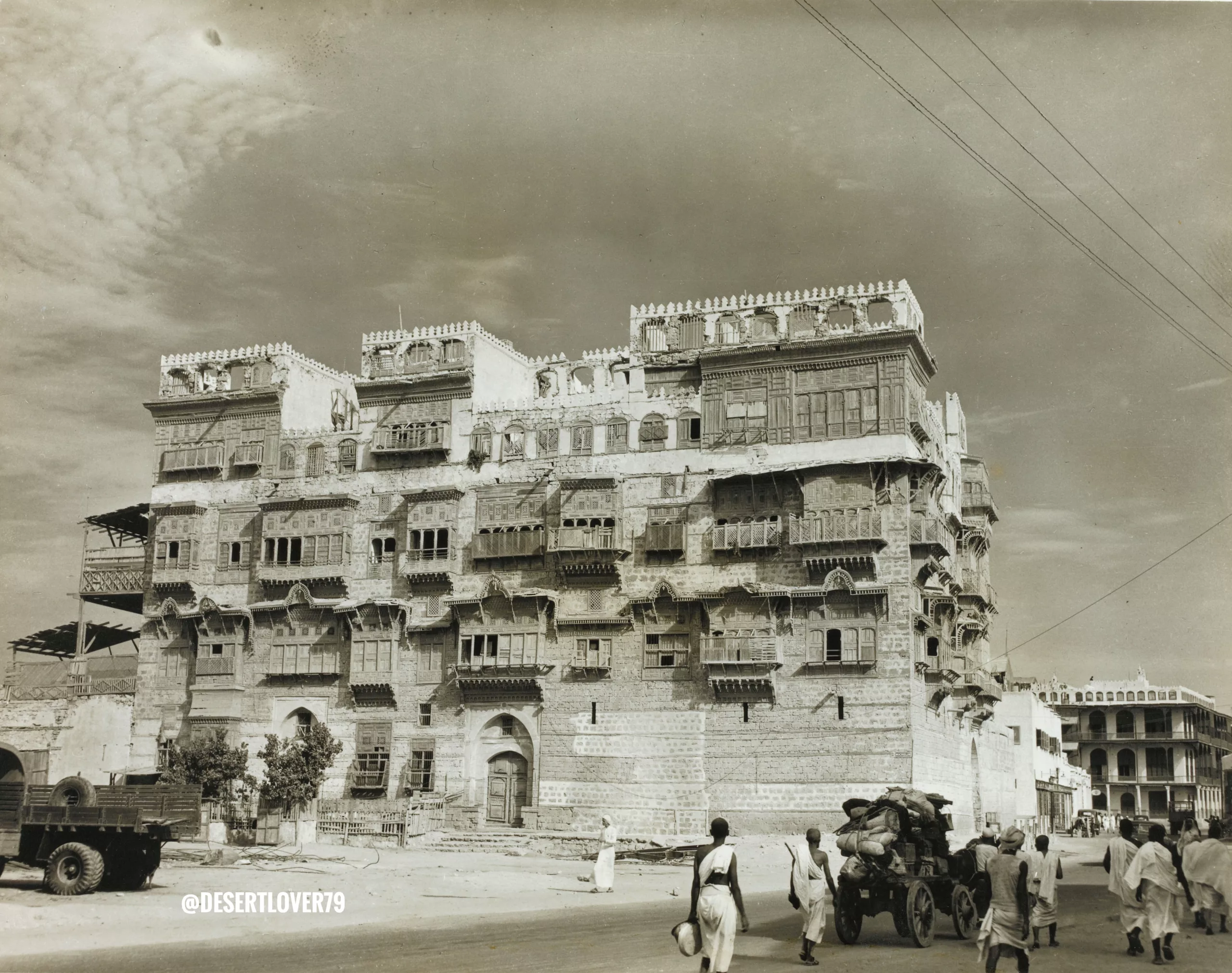 The Extraordinary Journey of Lady Evelyn Cobbold to Mecca 39 نون بوست