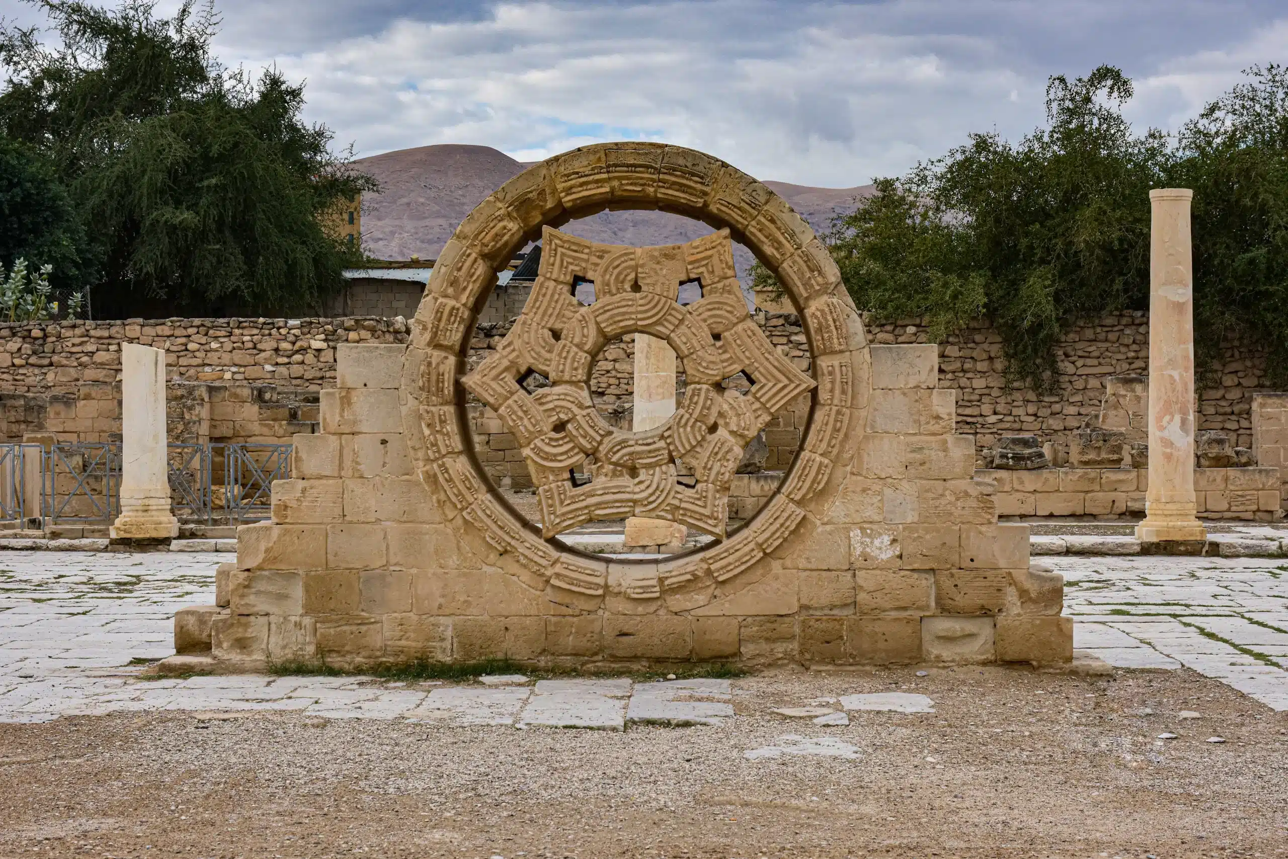 كيف مهّد الأمويون الطريق لازدهار الحضارة الإسلامية؟ 30 نون بوست