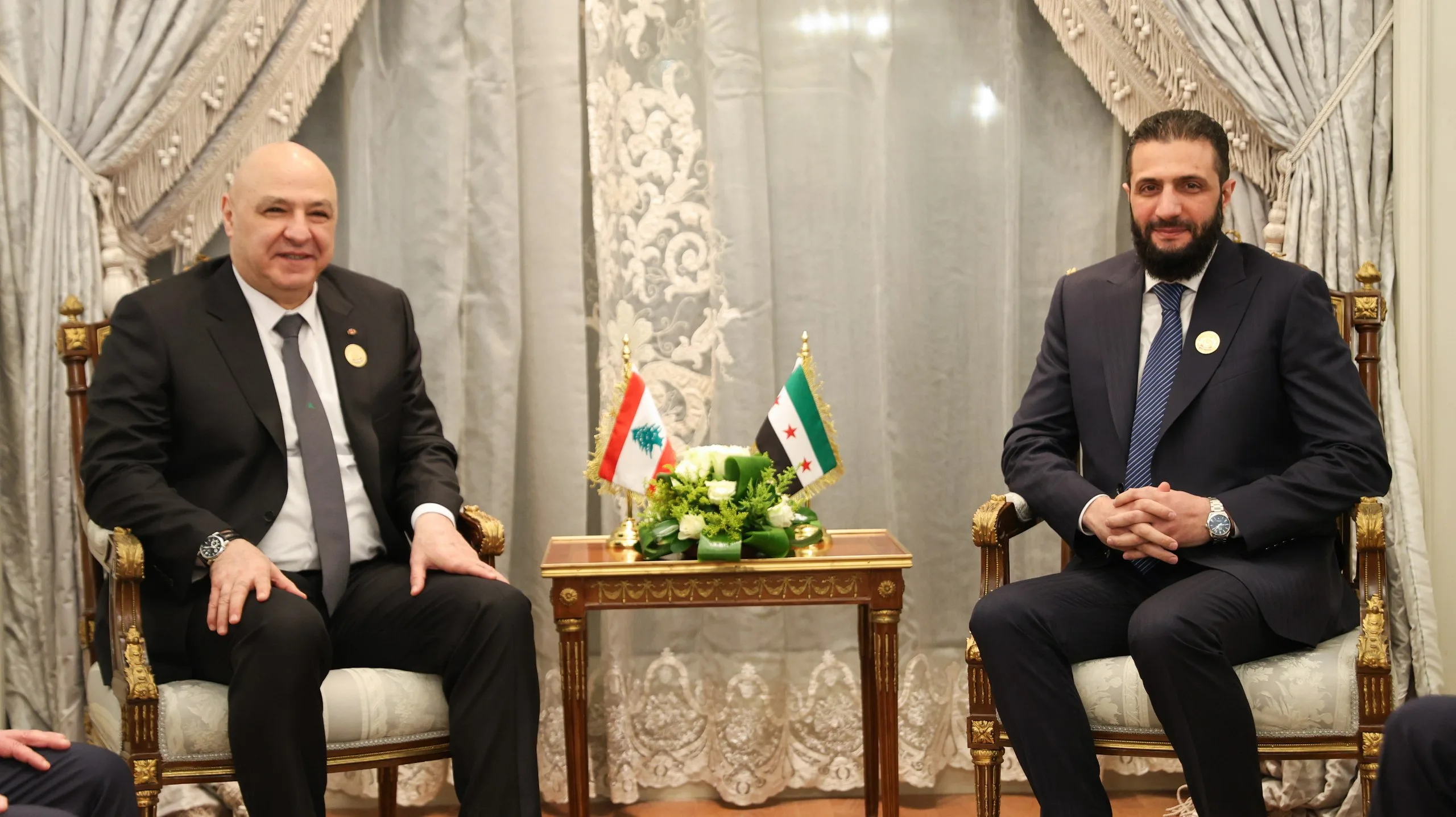 هل تتدخل سوريا في نزع سلاح حزب الله؟ 29 نون بوست