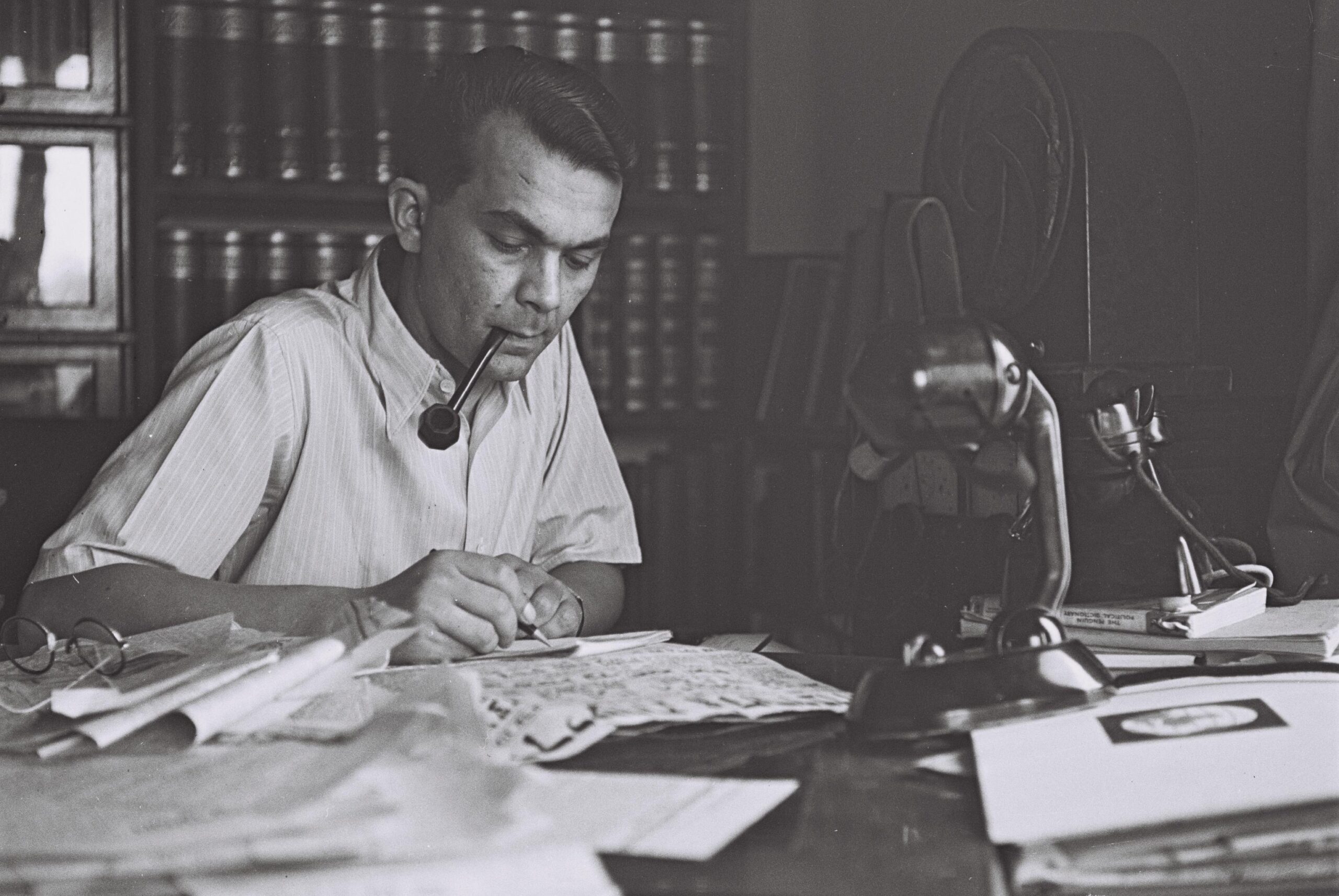 “Yedioth Ahronoth”: News as Israel Wants It 46 نون بوست