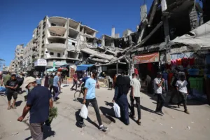 من حلم الوظيفة إلى معركة البقاء: شباب غزة في مواجهة اقتصاد الحرب