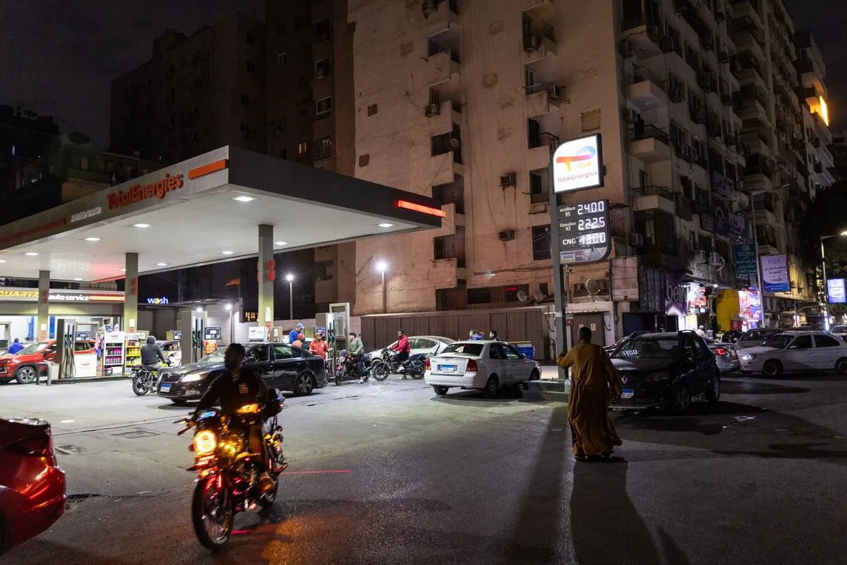 فاتورة هرمز في شوارع القاهرة.. كيف ضربت الحرب اقتصاد المصريين؟ 26 نون بوست