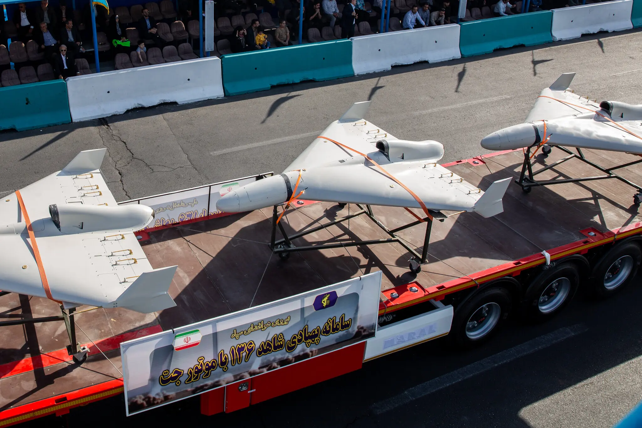 الطائرات المسيّرة الانتحارية.. ورقة رابحة تربك خصوم إيران 28 نون بوست