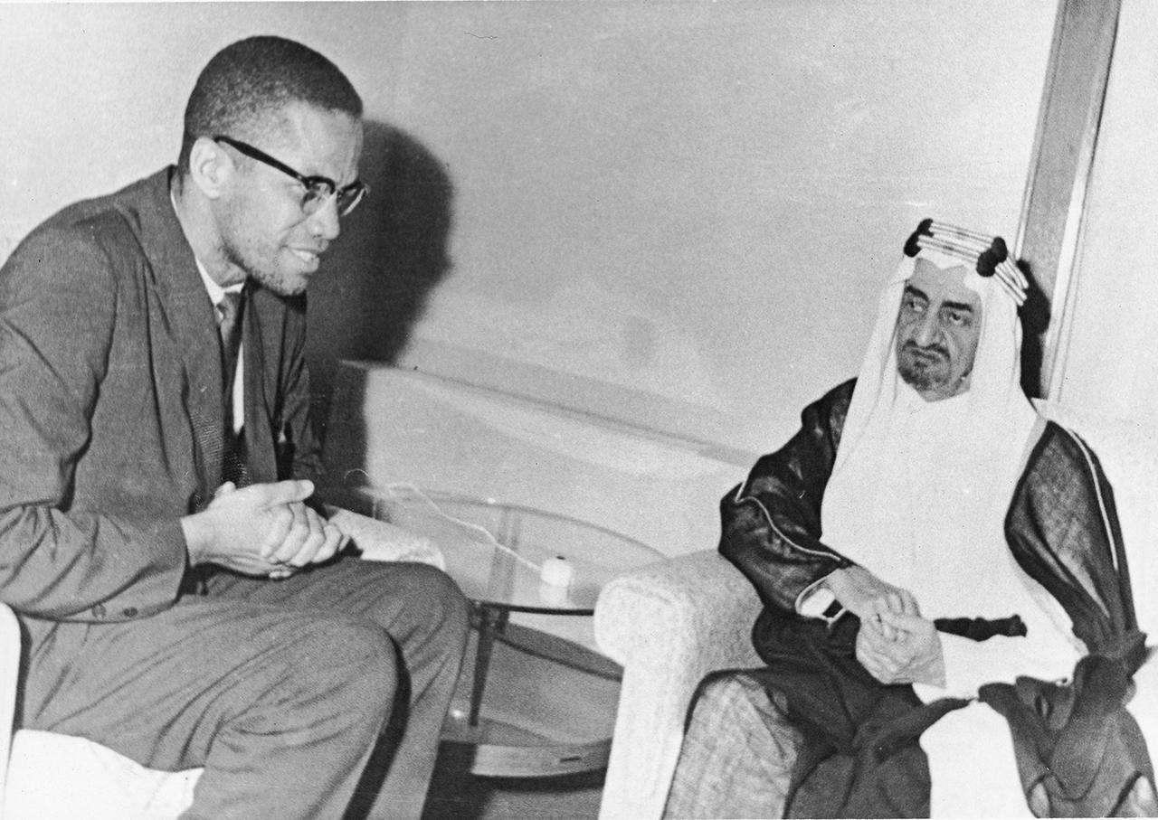 How the Hajj Transformed Malcolm X: A Journey Toward Humanity 37 نون بوست
