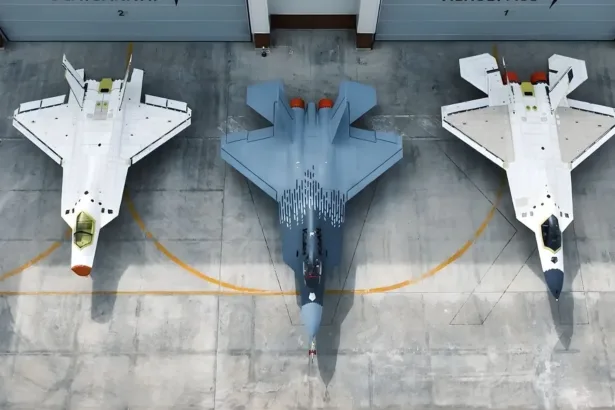 “KAAN” in Three Prototypes… Turkey Accelerates the Race Toward Fifth-Generation Fighters