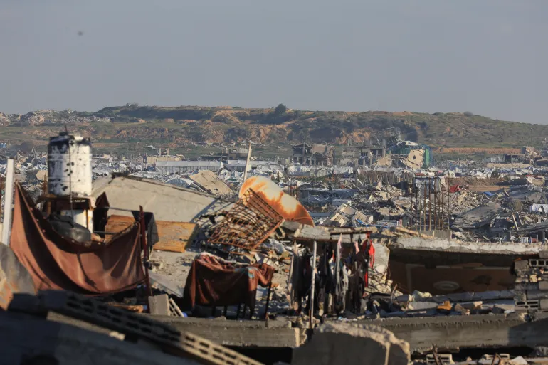 Evacuations and Fortifications: How Israel Is Expanding the “Yellow Line” in Gaza 31 نون بوست