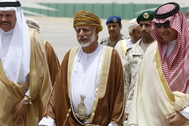 Oman Alarmed by STC Expansion in Hadhramaut and Al-Mahrah