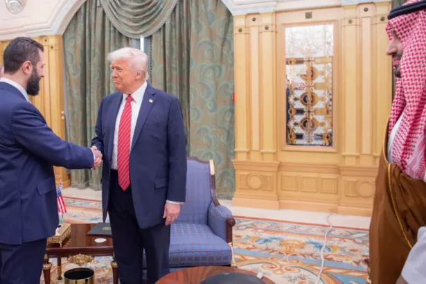 A Tightrope Between Survival and Sovereignty: The Syrian Government Faces Normalization Pressures