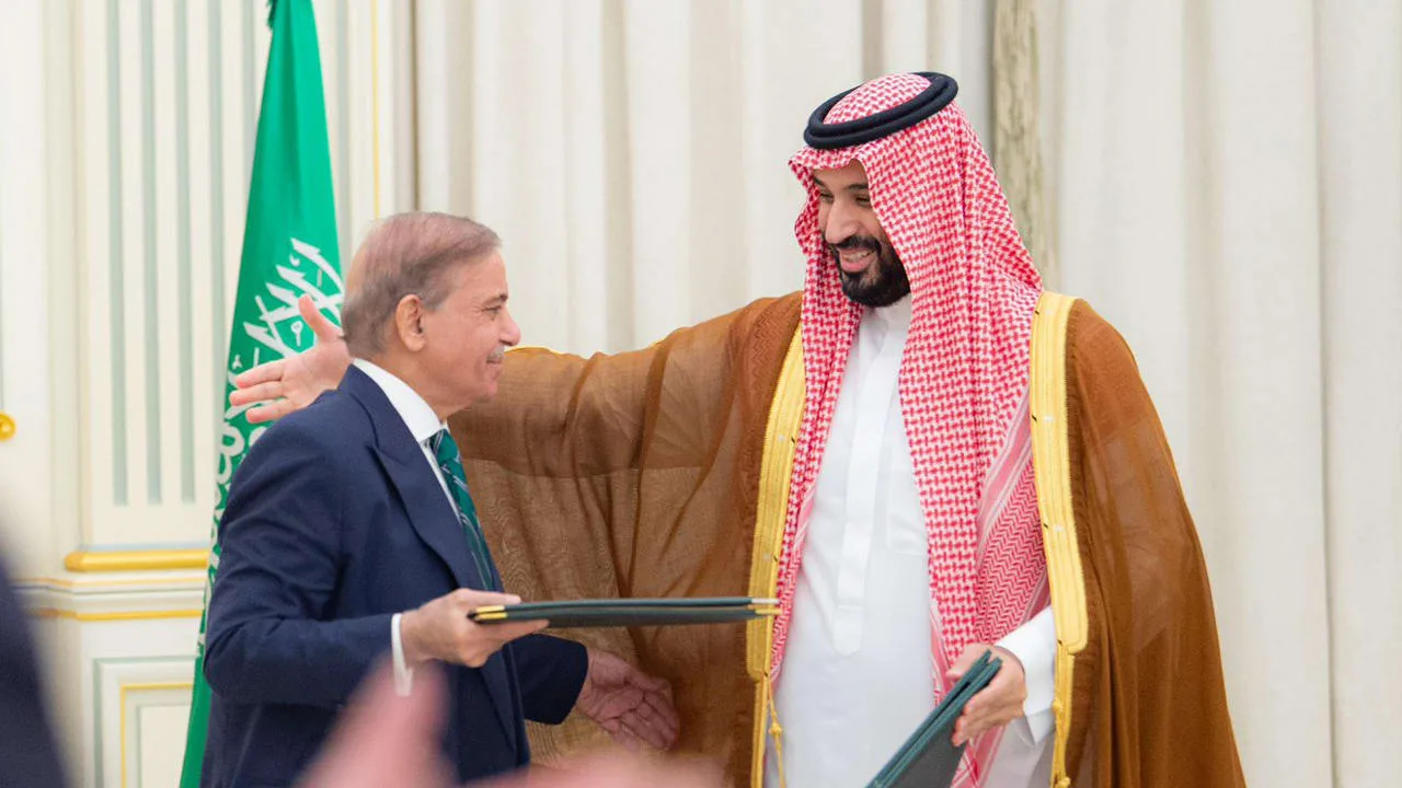 Pakistan Sheds Its Neutral Cloak: Repositioning Itself in the Middle East