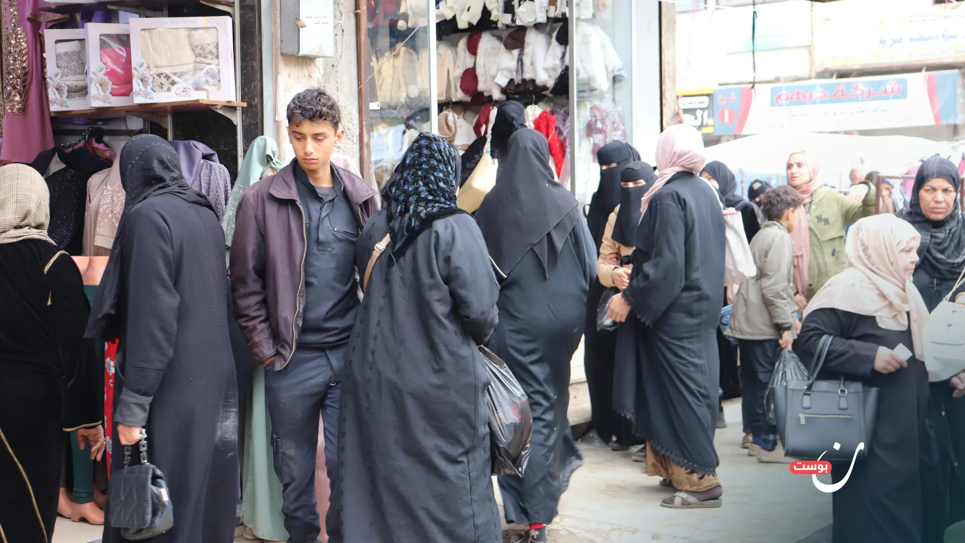 وصمة "الدولة".. إرث ثقيل يلاحق نساء وأطفال عناصر التنظيم 31 نون بوست