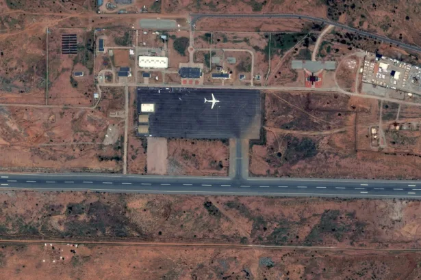 خريطة الإمدادات.. كيف تنقل الإمارات السلاح إلى دارفور؟