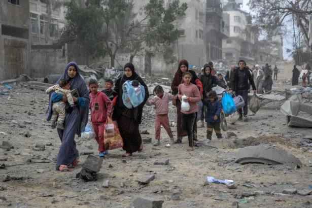 Between an Exhausted Army and the Far Right’s Ambitions: What’s Next for Gaza?