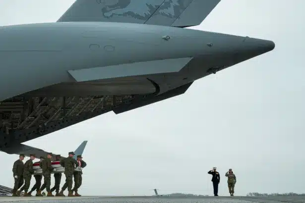 بنك أهداف مُلغم.. ماذا يعني إرسال قوات المارينز لإيران؟