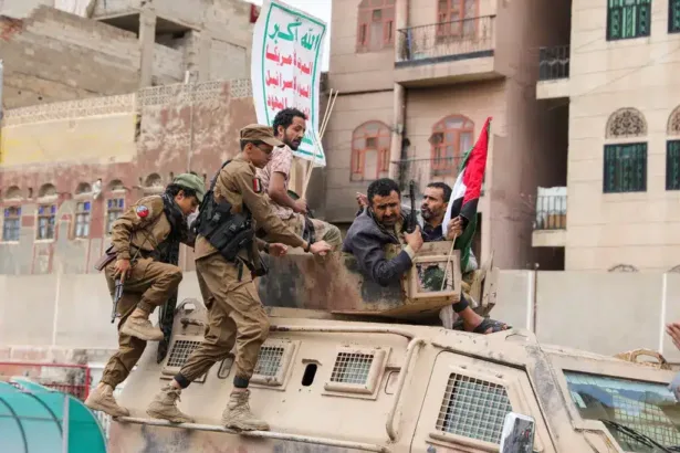 Schools in Yemen… A New Front for Houthi Domination