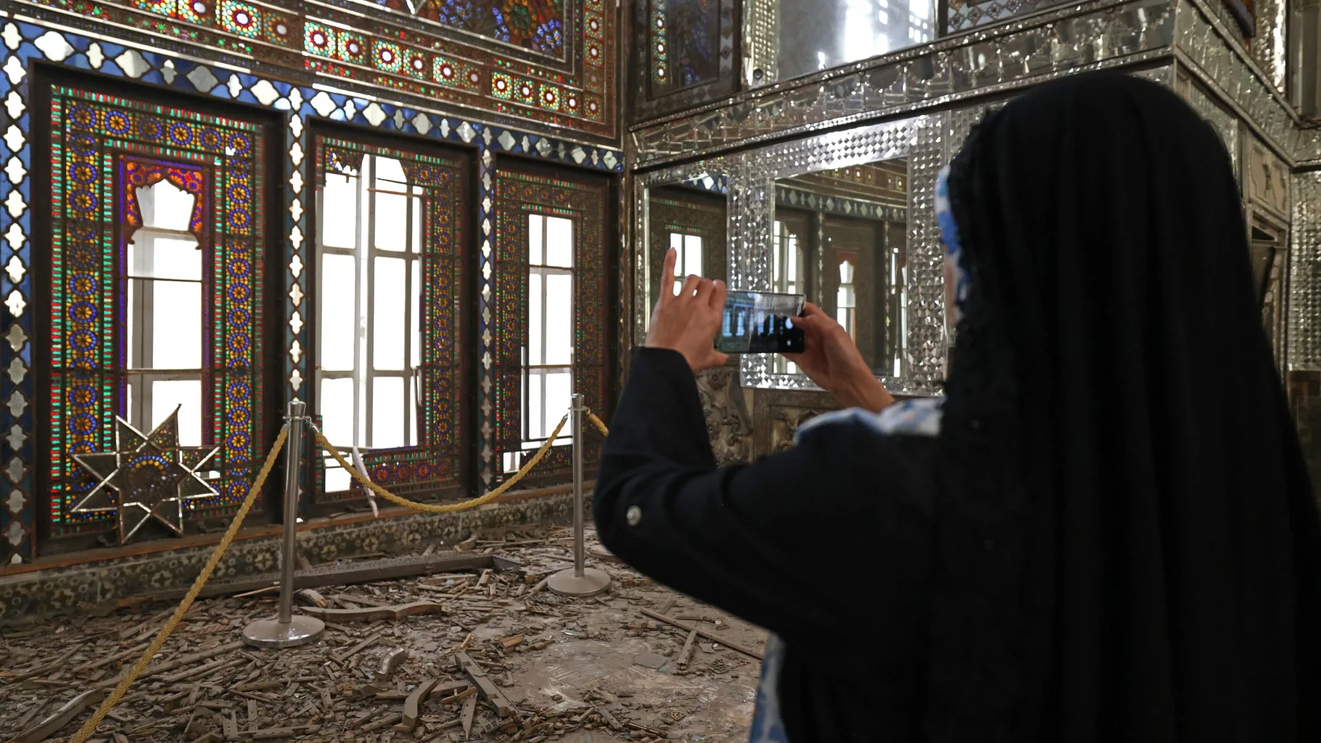 إعادة إيران إلى "العصر الحجري".. تهديد ترامب يطلق العنان لعصر جديد من الوحشية 26 نون بوست