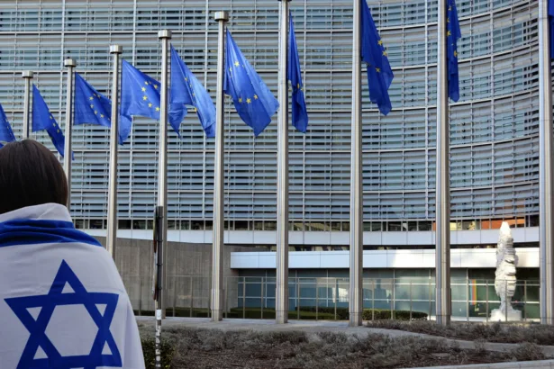 ما بنود اتفاقية الشراكة بين 