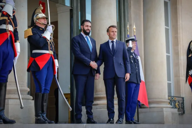 Macron’s visit to Damascus: strengthening political and security presence with an economic portfolio