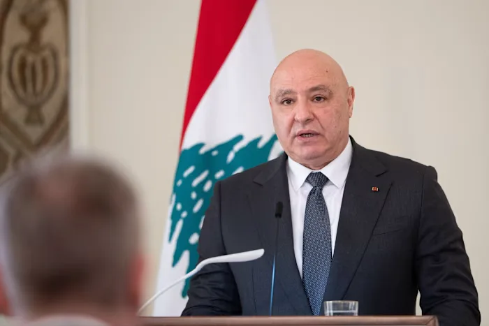 "وسيم ومقاتل عظيم".. زعيم العراق الجديد يتودد إلى واشنطن 29 نون بوست