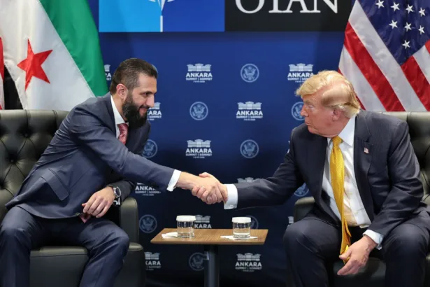 رفع العقوبات وإعادة الإعمار.. ماذا جنت سوريا من قمة الناتو؟