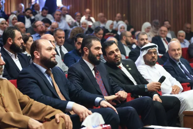 بعد الثلث الرئاسي.. كيف تبدو تركيبة البرلمان السوري الجديد؟ 