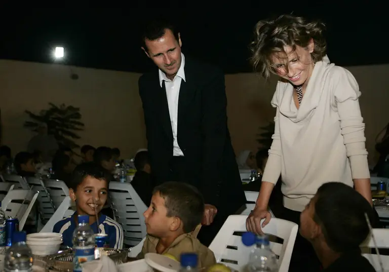 أسماء الأسد: فتاة المدارس اللندنية التي تحولت إلى شريكة رئيسية في نظام دموي 35 نون بوست