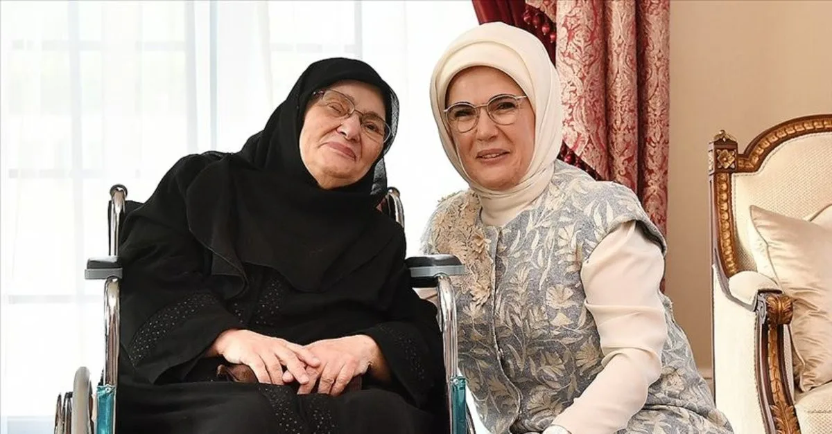 أمينة أردوغان: سيرة امرأة صعدت مع المحافظين إلى قلب الدولة 30 نون بوست
