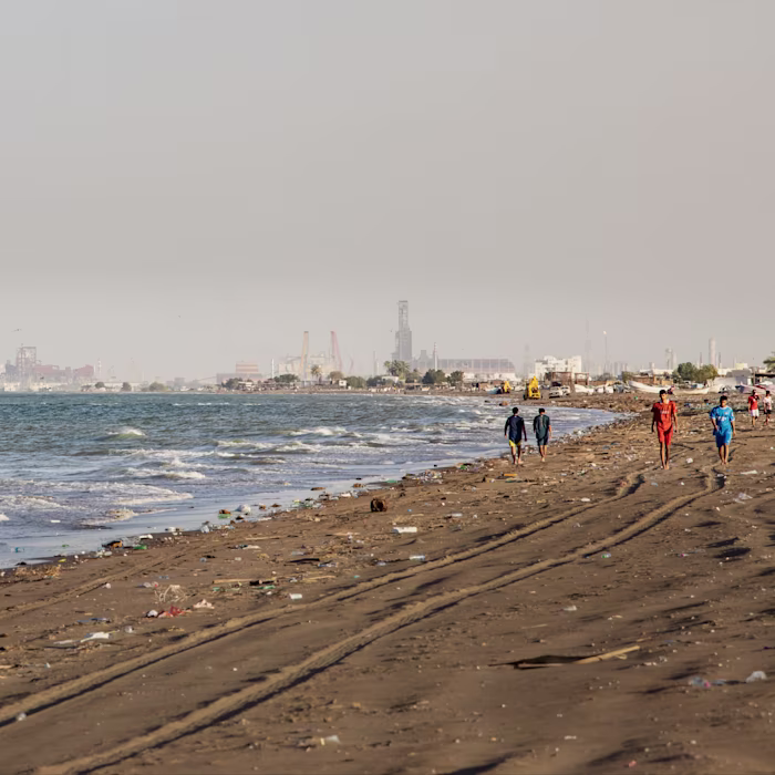 جبل علي تحت الضغط: الحرب تكشف هشاشة نموذج دبي الاقتصادي 29 نون بوست