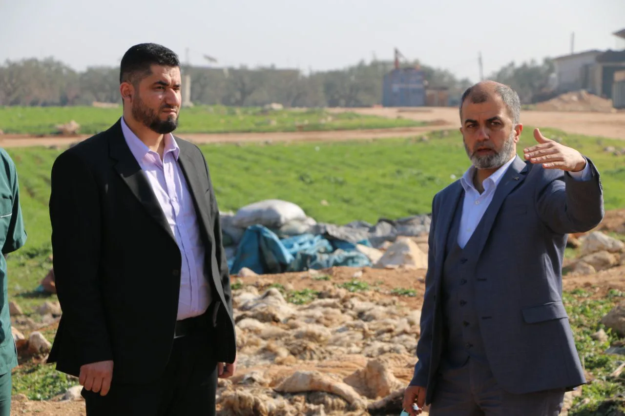 من "الهيئة" إلى الدولة.. كيف صعد "تيار بنّش" في الحكم السوري الجديد؟ 30 نون بوست