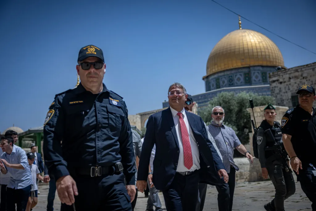 القدس في المزاد الانتخابي الإسرائيلي.. من يرفع سقف التهويد؟